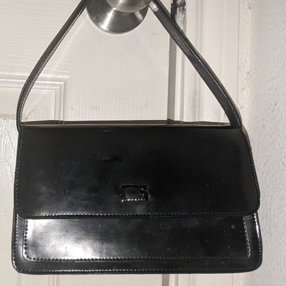 Retro Small Black Guess Purse. Y2K style. - Picture 5 of 9